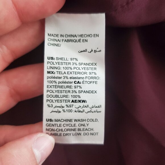 Chicos Womens Burgundy Floral Midi Skirt Size 2.5 US 14 Pleated Career Business - Picture 4 of 8